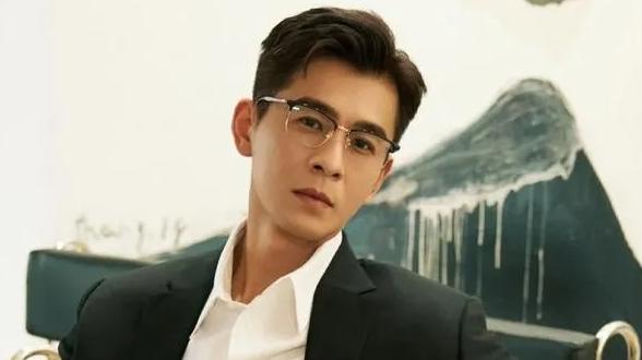 穆婷婷手撕乔振宇！痛批其又装又没教养，过往炸裂发言被扒引热议
