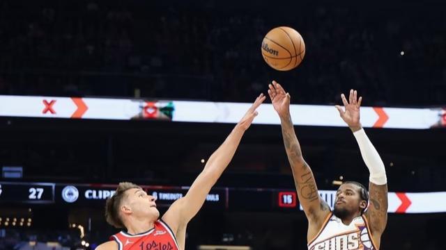 杰伦-格林完美的太阳首秀、23分钟狂轰29分狂飙6记三分正负值+30