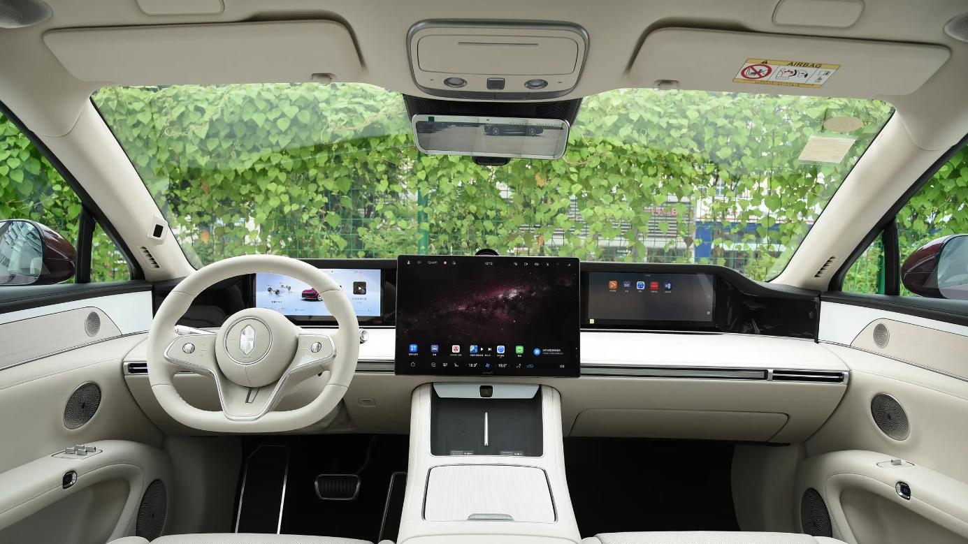 起步30.98万，豪华“大瓦罐”享界S9T颜值能打，选增程？