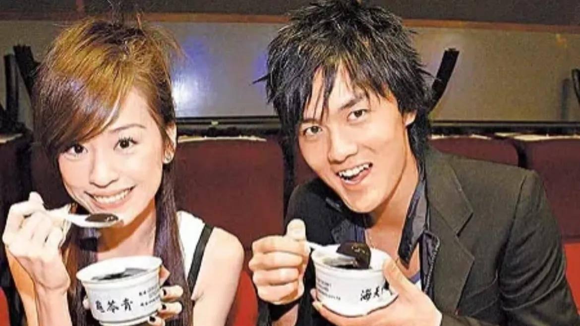 王心凌吴克群18年后成偶像剧结局？同款细节轨迹藏不住“暗糖”