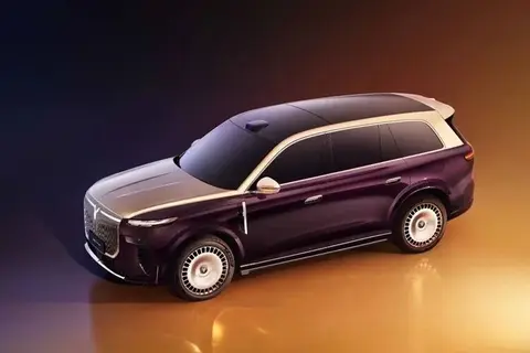 华为全家桶+三腔空悬！岚图泰山登场，全尺寸SUV市场再添狠角色