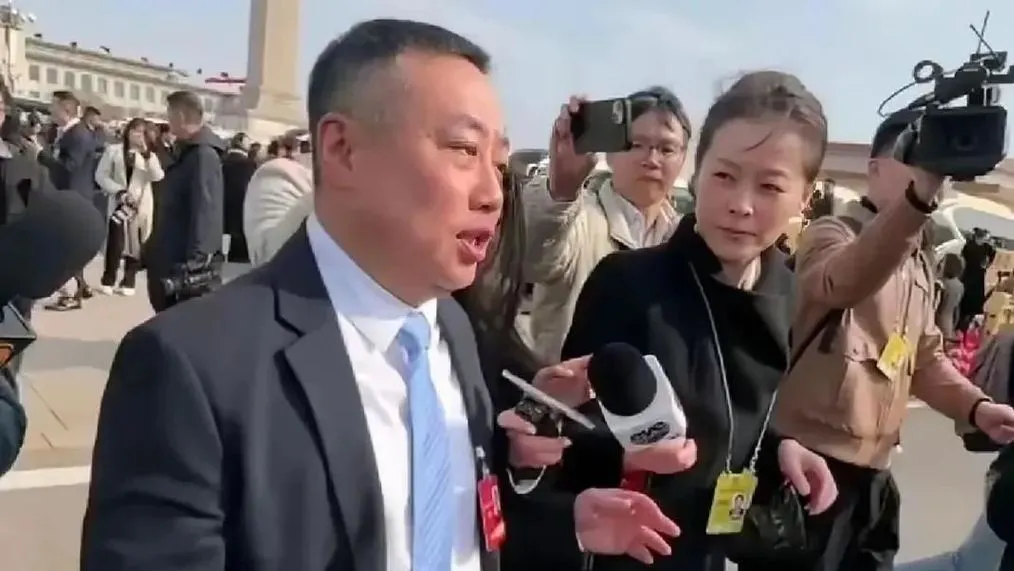 终于反击！刘国梁公开表态：不是国乒实力不行，是乒乓球发展良好