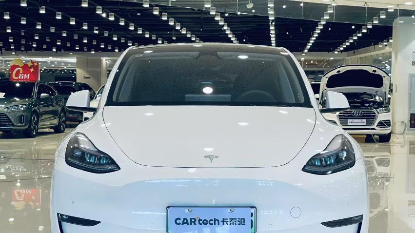 23年特斯拉Model Y长续航版，2万公里准新车，纯电出行新选择！