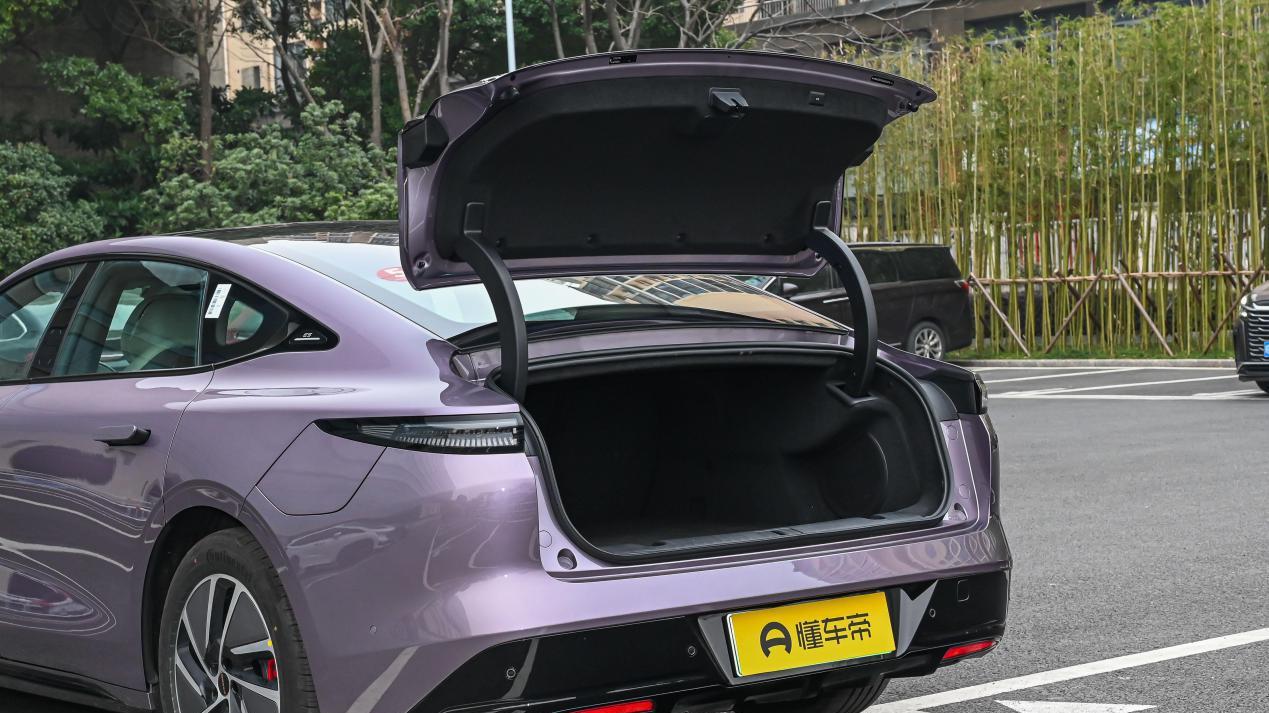 售15.28万元起，上市即降价1万元︱ 星纪元ES增程版实力之选