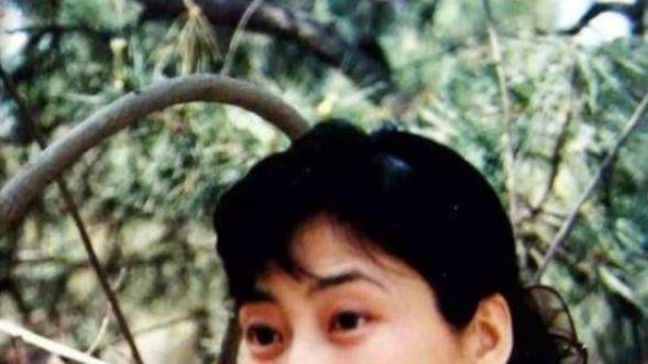 许娣：60岁凭《我的前半生》走红，老公不是李又麟，只是个普通人