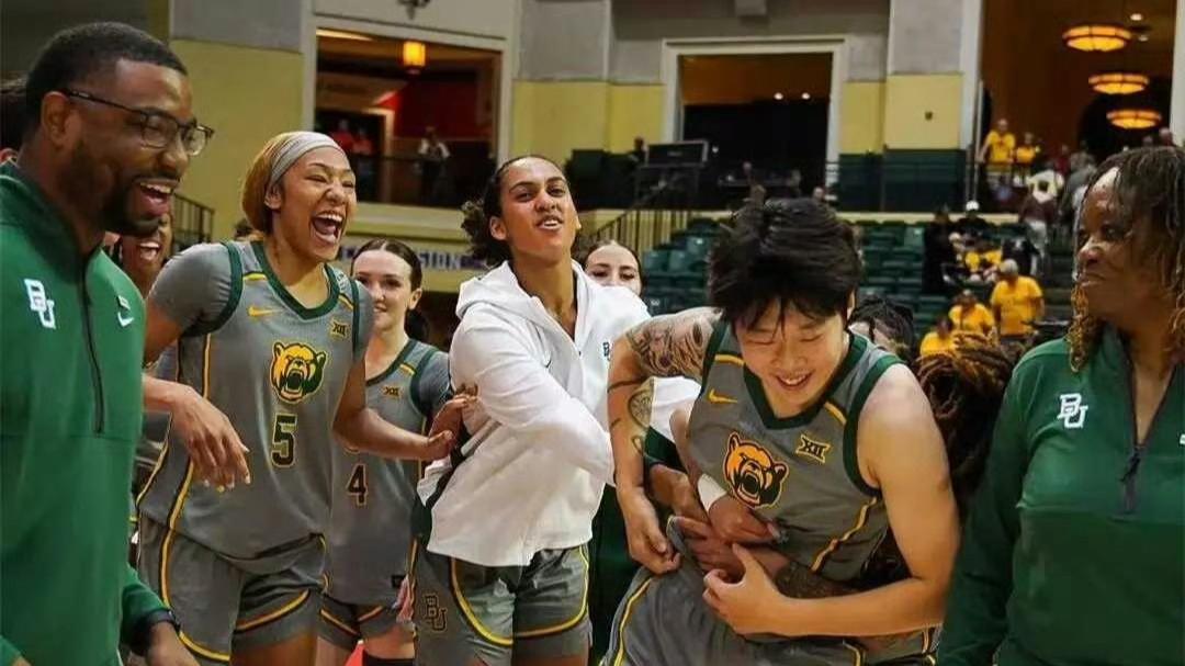 留洋球员最新战报，邓雨婷百分百命中率，刷新职业生涯助攻新高！