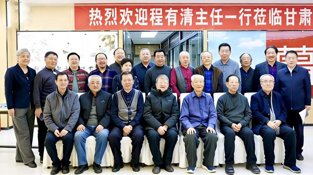 翰墨新程启华章——“甘肃书画”入驻万寿宫书画产业园