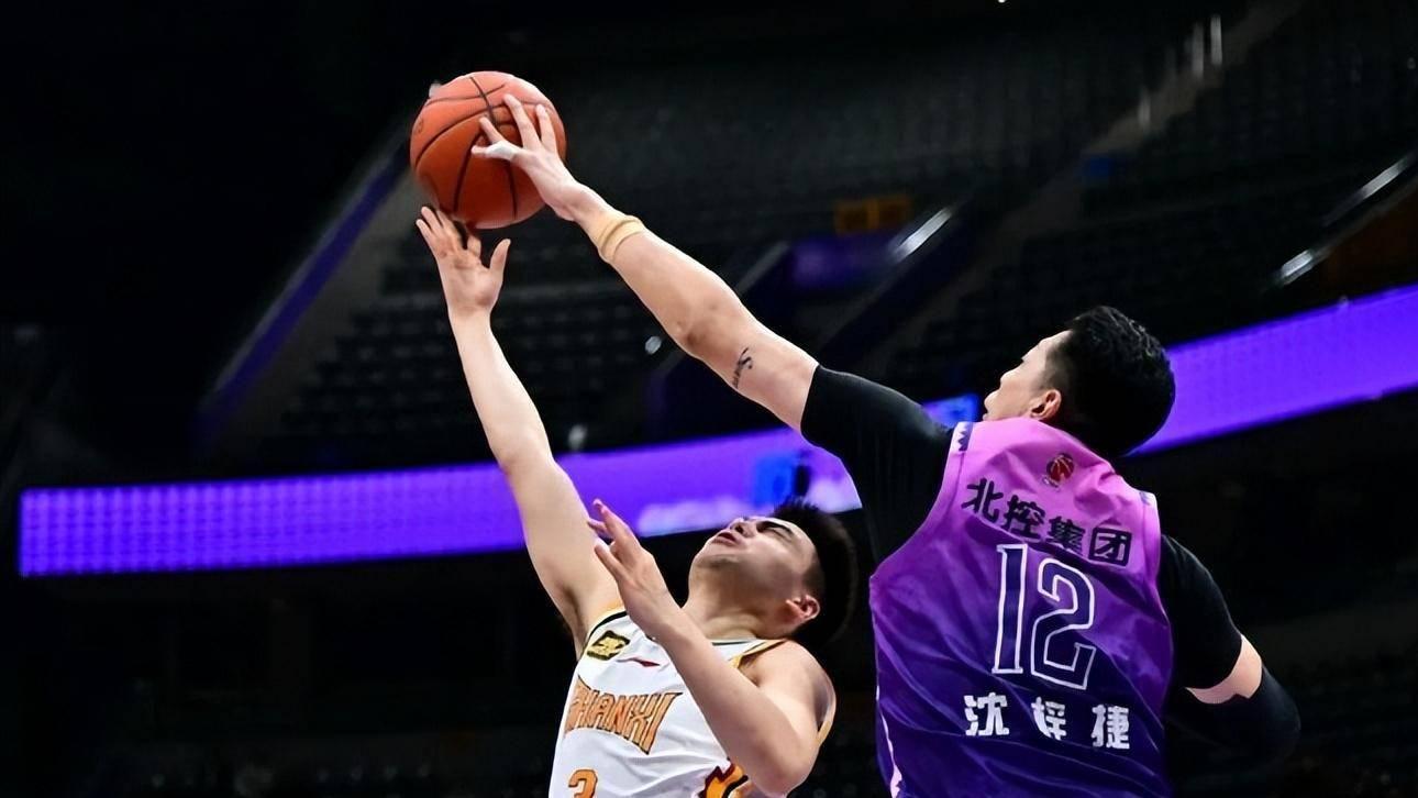 北控46分爆发！闵鹿蕾下课后，萨林杰、沈梓捷状态回升，是巧合还是另有隐情？