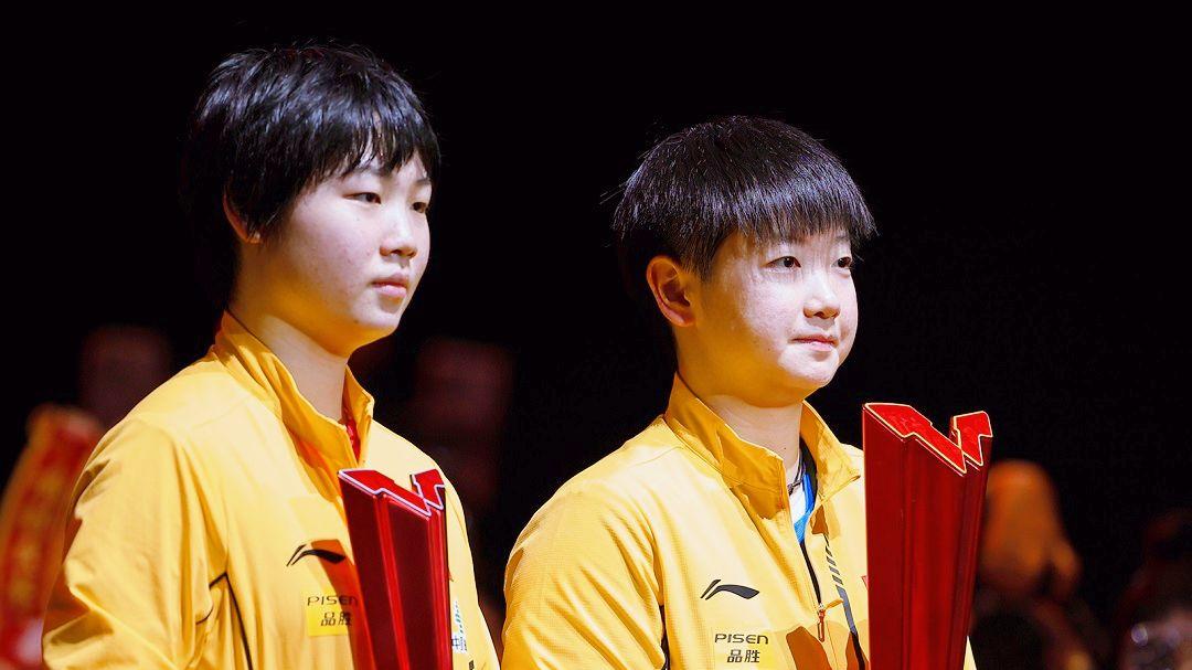 八站赛事五大焦点，世乒联点名表扬蒯曼向鹏小勒布伦等新星