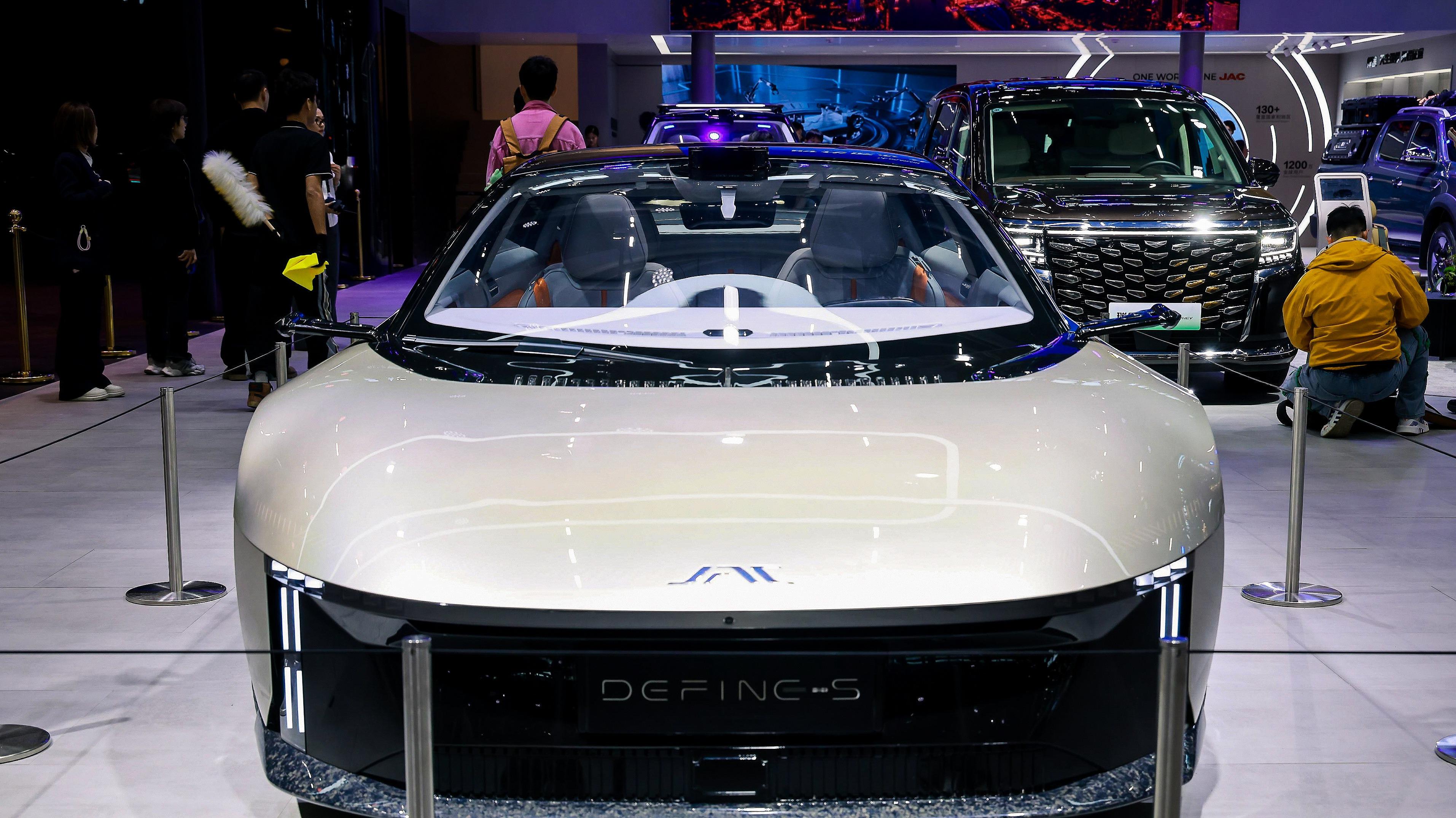 如何破局？江淮乘用车整合营销体系，谋划智电未来