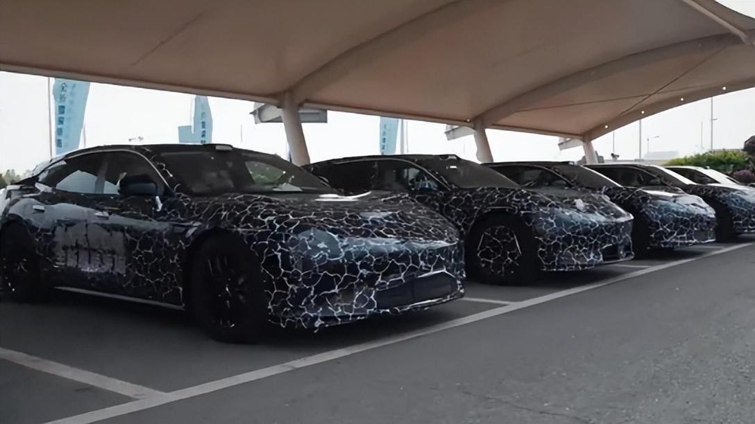 一身名牌堆料！启境猎装6月量产，福耀玻璃+博世制动+华为XMC底盘