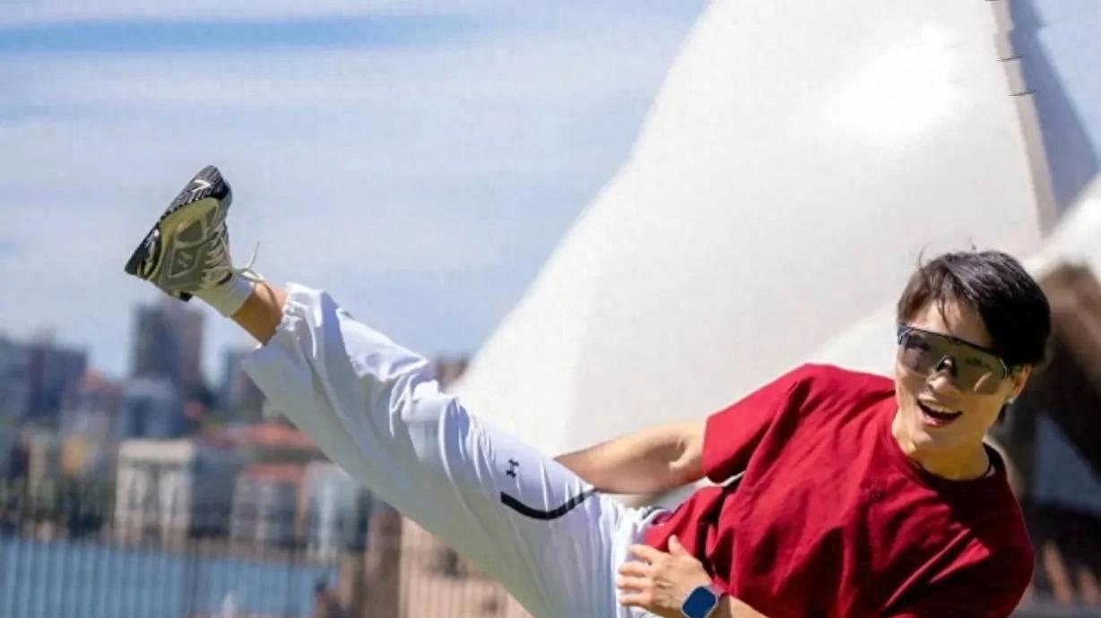 格斗女王的逆袭之路：”中国最能打的女人”-张伟丽的故事