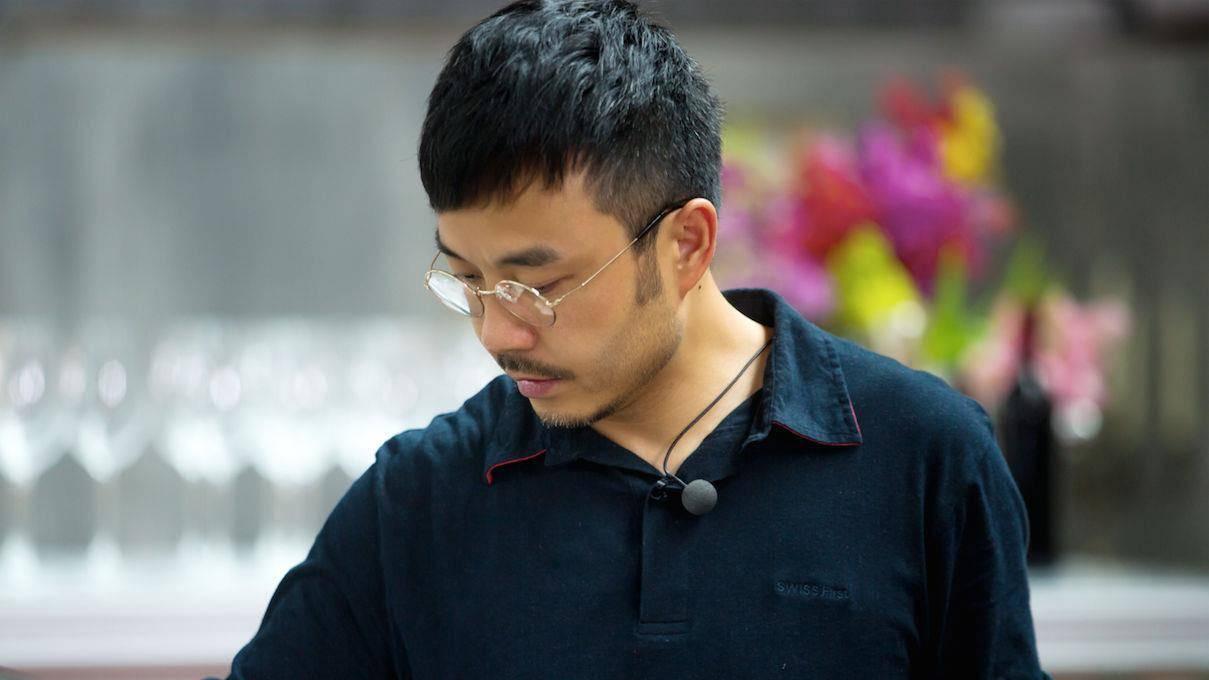 汪涵：从打杂工到湖南台柱，传奇半生止于代言风波