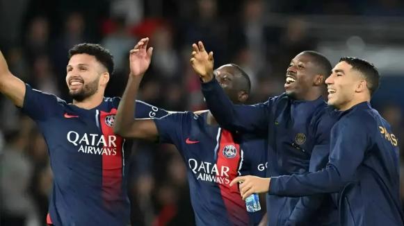 11/27每日竞彩分析二串一：帕纳辛纳科斯 vs 格拉茨风暴+布拉迪斯拉发 vs 巴列卡诺