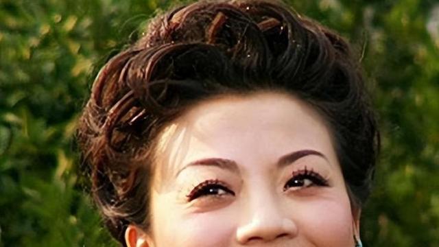 张也：55岁还未婚，和62岁的吕继宏互相陪伴多年，不结婚也幸福