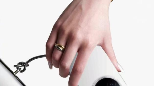 折叠屏卷王来了，vivo X Fold5：我不是来比薄，是来比全能的