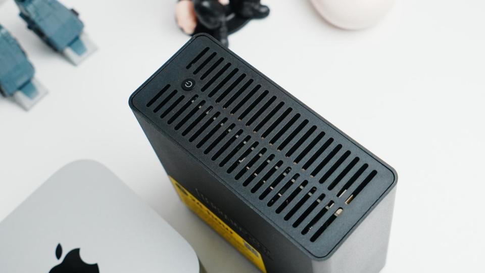 全闪NAS只要千元出头！铁威马F4 SSD家庭私有云深度体验评测