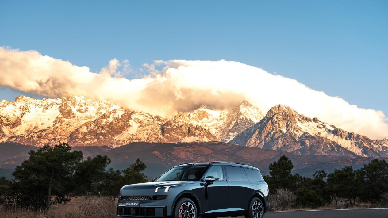 不止快与稳，领克900将性能、舒适与科技完美融合于一车