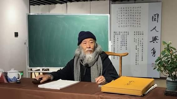 一壶山人: 与担当结缘35年了