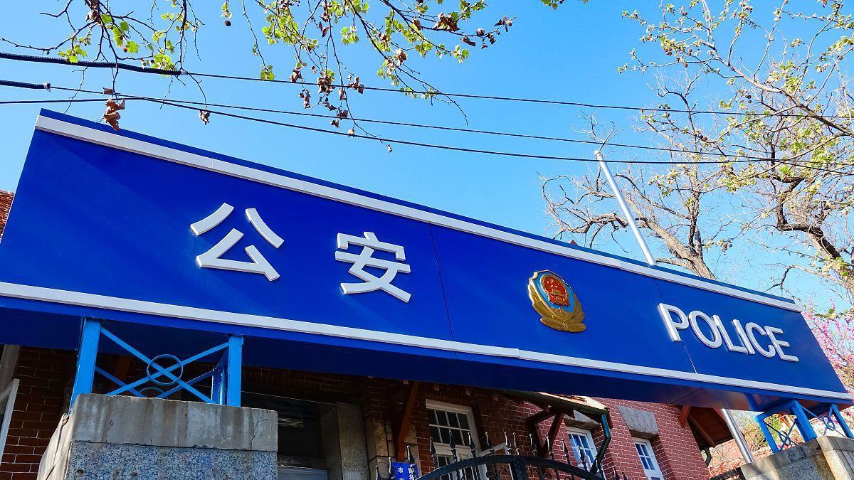 乡镇派出所一般是什么级别？所长真能和乡长平起平坐？