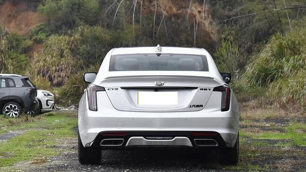 豪车跳水11万跌至18.59万，颜值动力全拉满，为何没人懂？