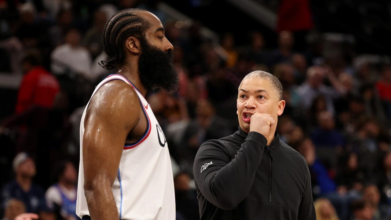 哈登 31 分难挽败局：快船 “沉没” 中的孤胆悲歌