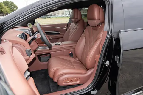 广汽昊铂A800：辅助驾驶新标杆，驾乘体验再升级