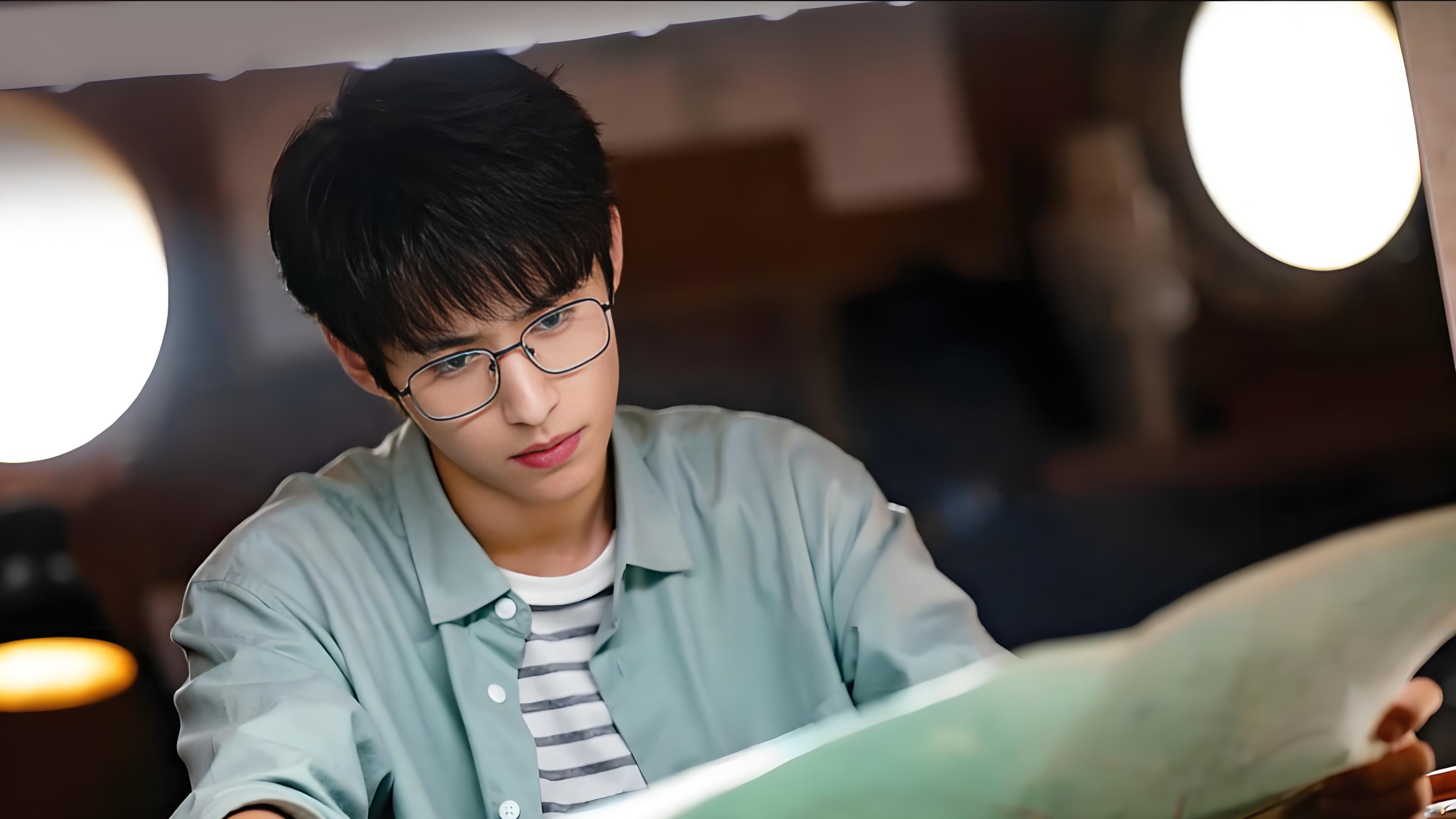 新《盗墓笔记》零差评？热度 24000，评分9.2，吴镇宇曹磊演技炸翻弹幕