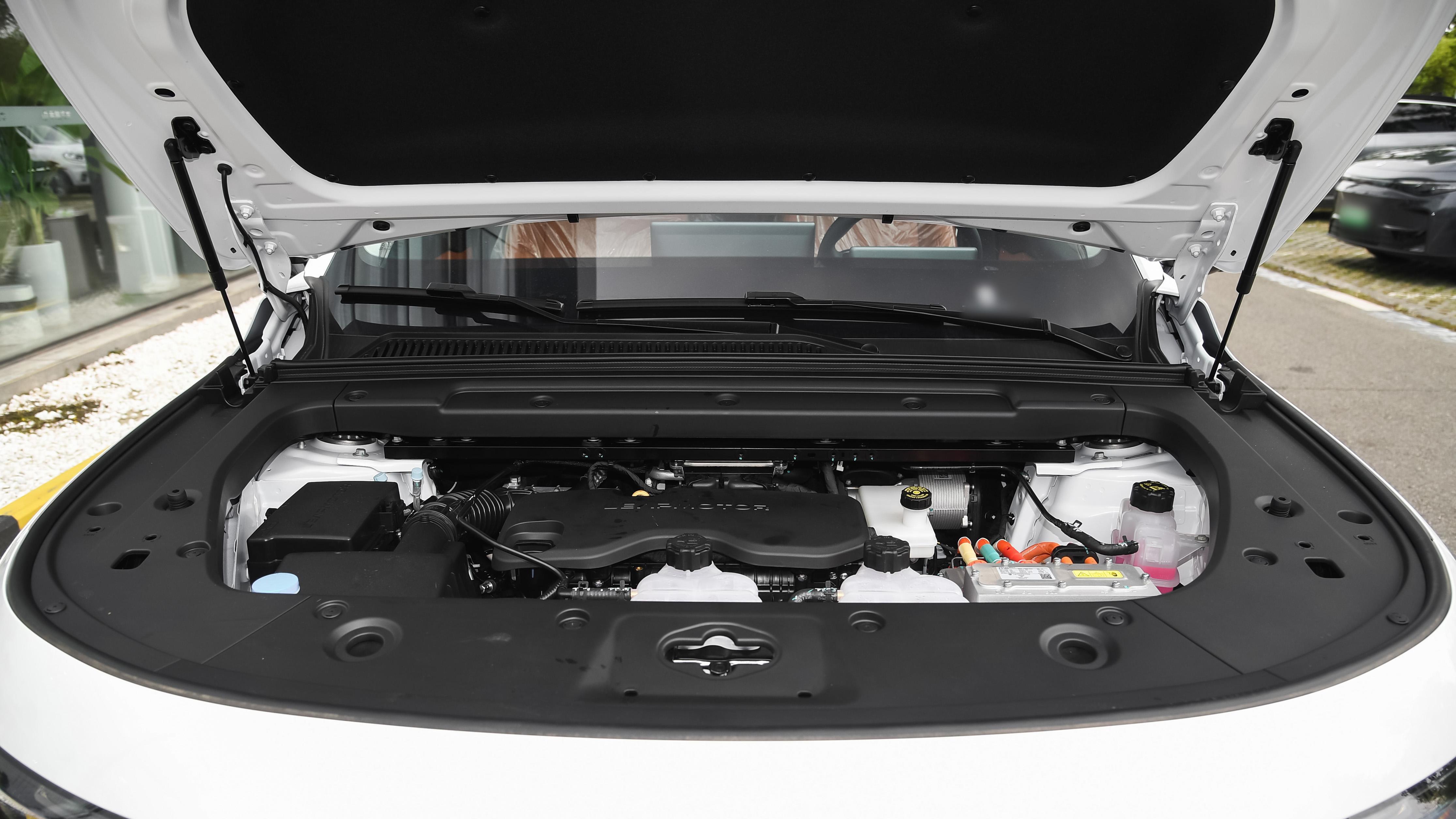 奶爸们看过来！15万级六座SUV，空间大、配置全，很香