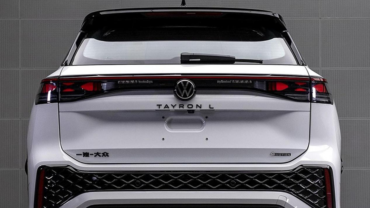 2025款大众探岳L亮相！或不超13万起定位中型SUV，配7座布局+2.0T