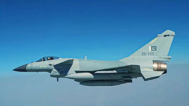 被霹雳-15打怕了！印度要求法国交出源代码，将为阵风配国产导弹