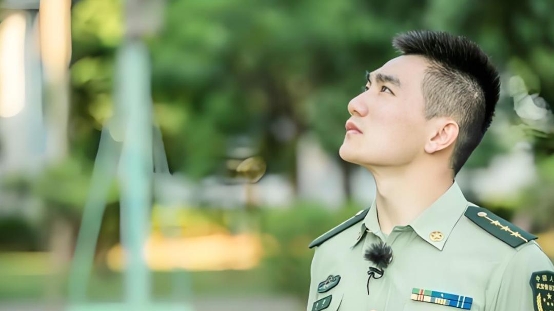 娱乐圈的甜宠故事，军旅婚姻的坎坷路，这对夫妻如何笑到最后？