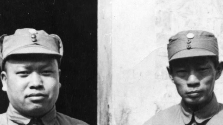 四架飞机，送别一位英雄