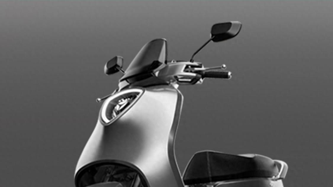 明年骑车要戴好头盔，外卖骑手有专牌，违规行为管得更细了