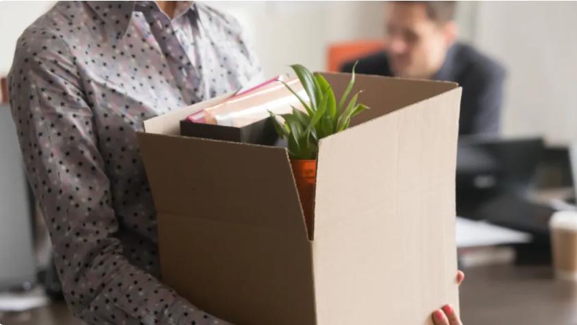 西班牙女子提前半小时上班被开除？法院：没规矩就得罚！