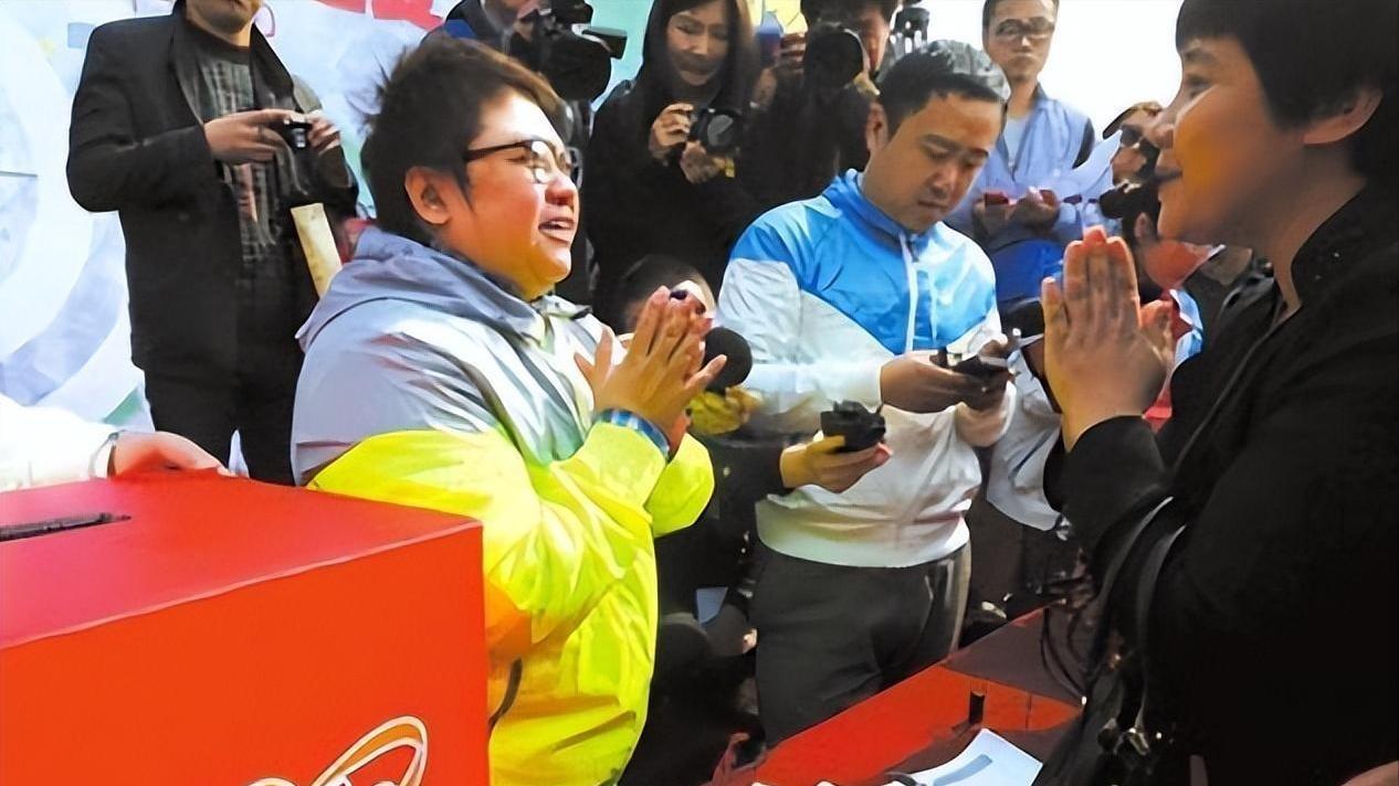 韩红基金会：风波后的坚持与质疑