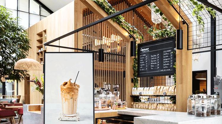 柯赛分享：商业连锁智慧导视标识系统制作有哪些注意事项？