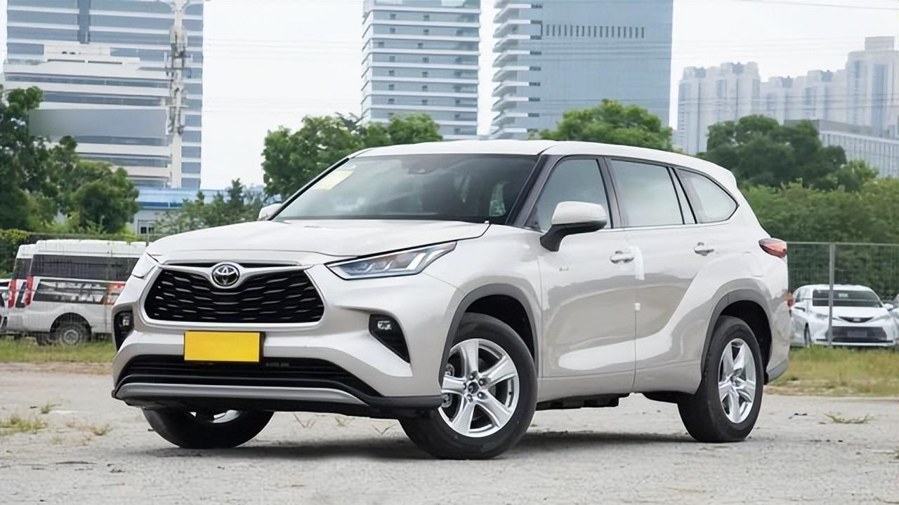 11月售出7642台！丰田汉兰达再攀高峰！不愧为丰田系“旗舰”SUV