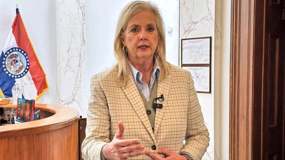 连本带利，美方要中国赔1700亿，英伟达市值暴跌，特朗普一反常态