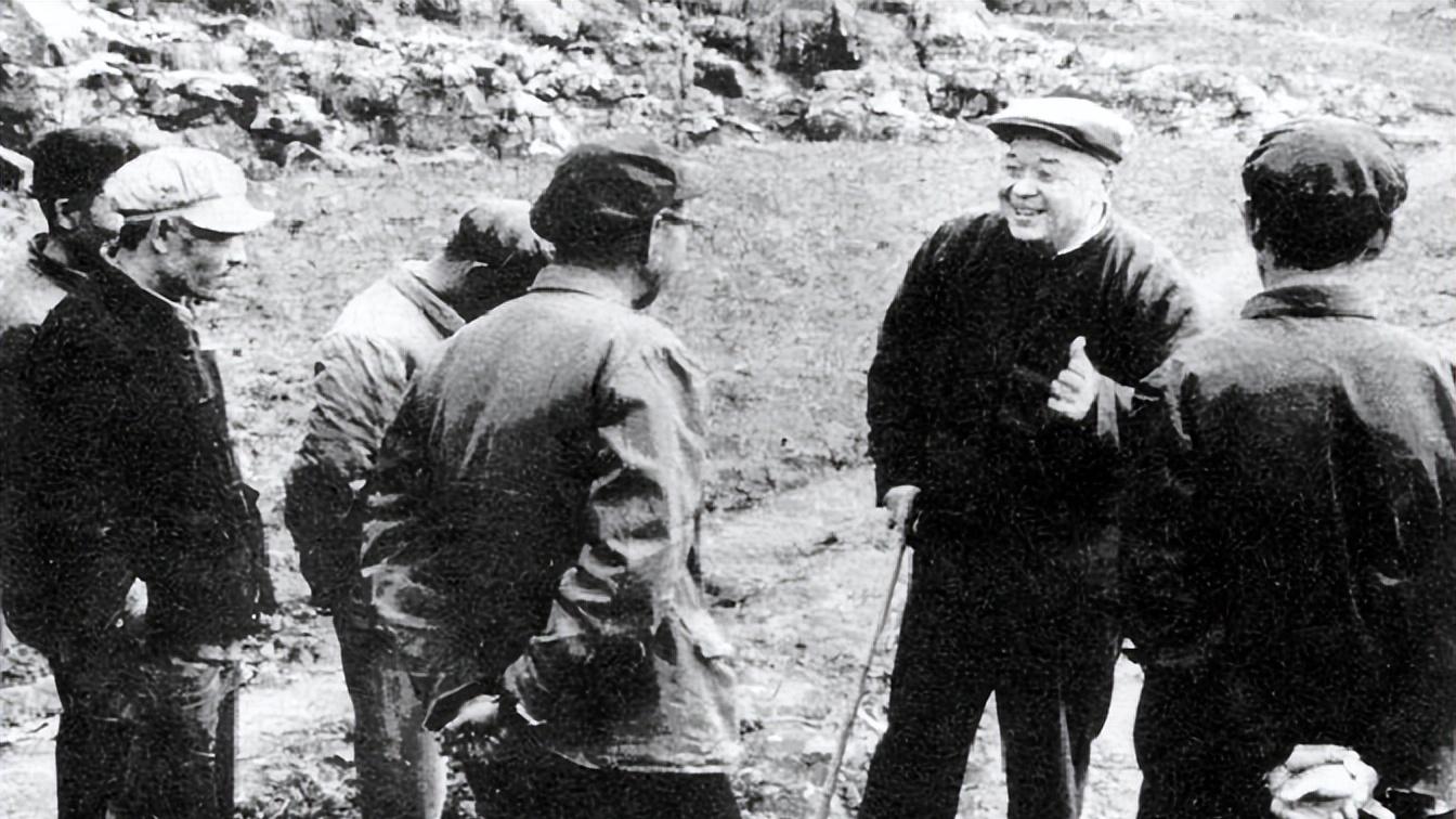 1955年授衔，谁是毛主席亲自批准的全国唯一一个不任军职的上将