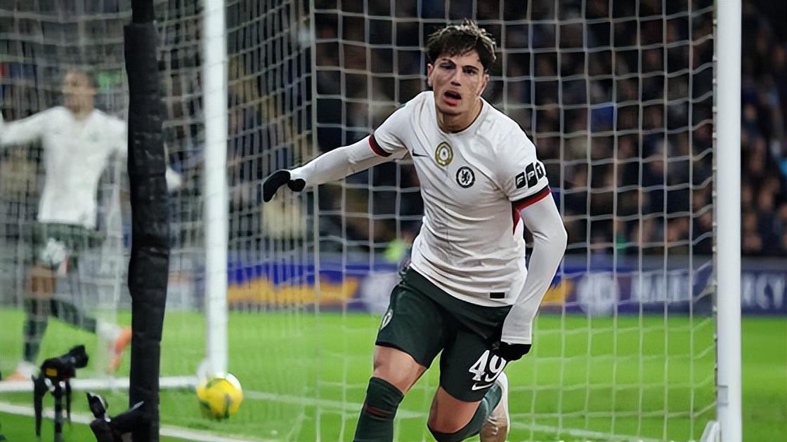 四亿替补席建功！加纳乔梅开二度，切尔西3-1逆转卡迪夫晋级联赛杯四强