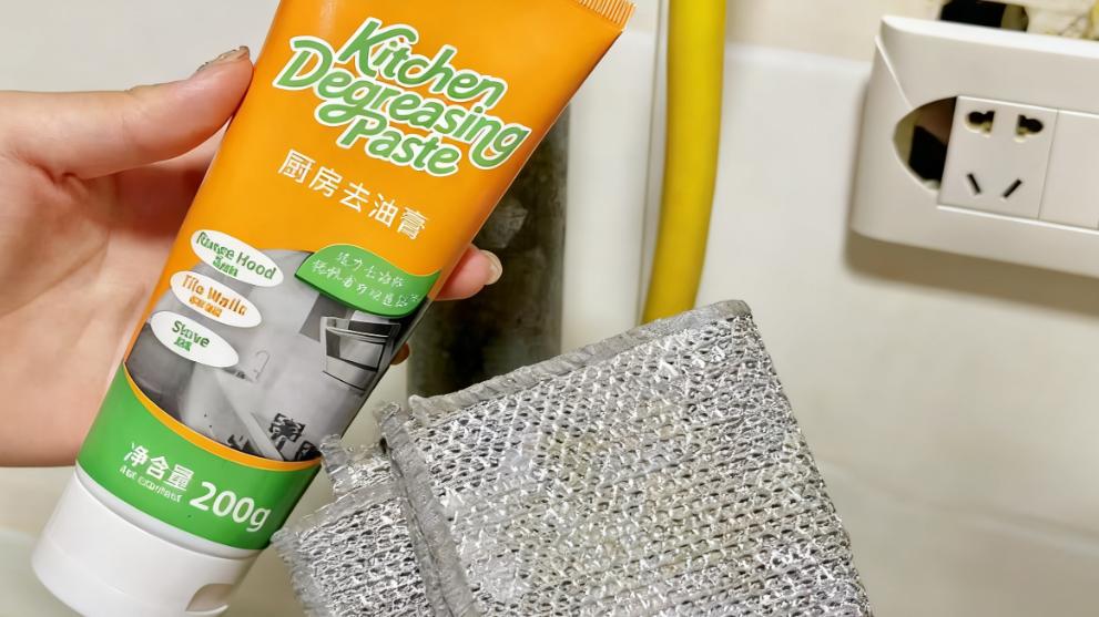 厨房清洁“时间管理”实录：如何用一品净去油膏让家务更高效？