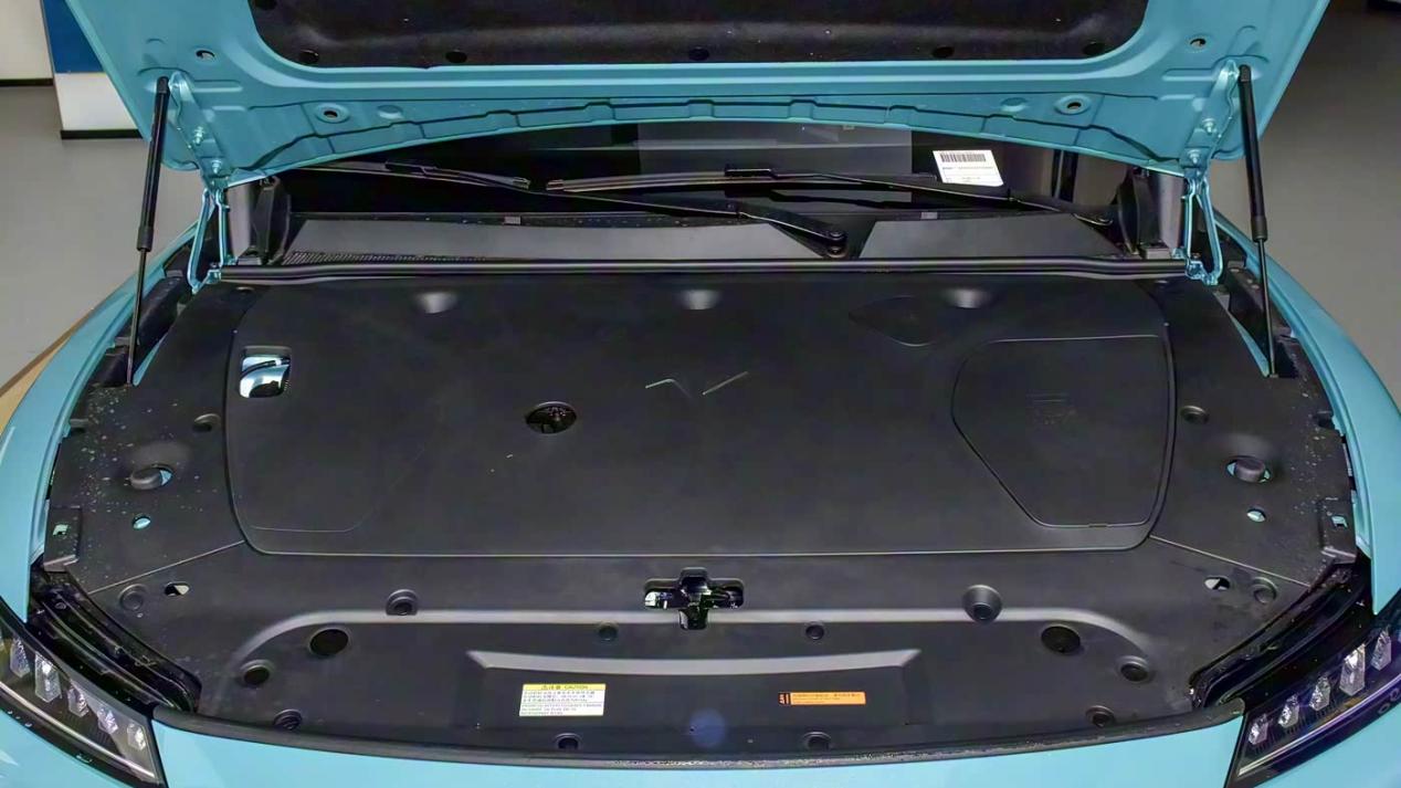 东风奕派eπ007+上市，激光雷达+四驱，说这个年轻人可不困了啊！