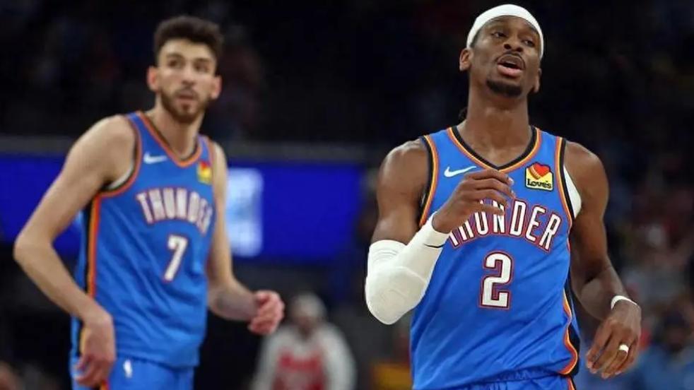 NBA季后赛大变天！卫冕冠军连遭逆转，历史首次0-2，勇士没机会了