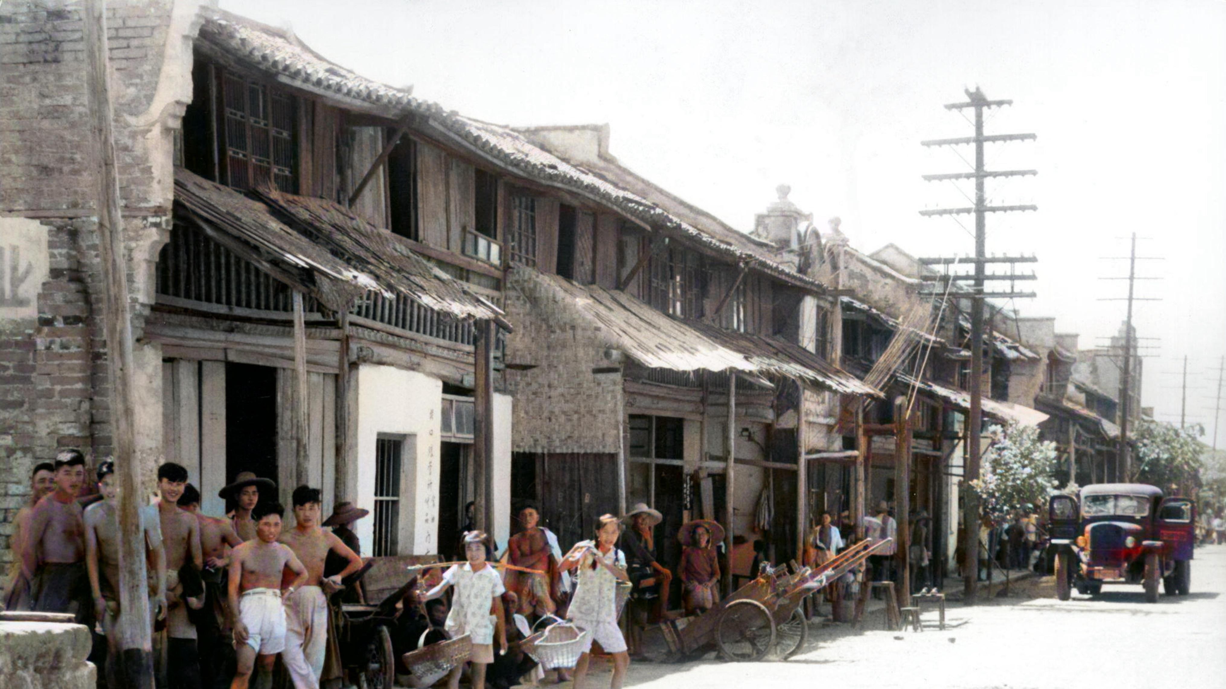 83年我当排长接兵，酒量小被人照顾，最后却成了大家的恩人。