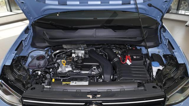 大众新出的低价SUV到底咋样？实话说价格变化和车况大变样，帅！