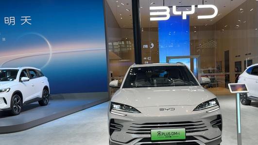 十万到十五万买国产混动SUV，五个车型对比销量高毛病少实用性强