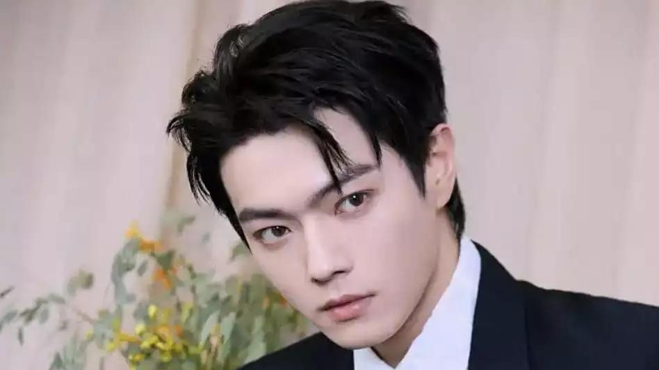 横店“王子”变“牌场大佬”？许凯被曝长期聚众赌博