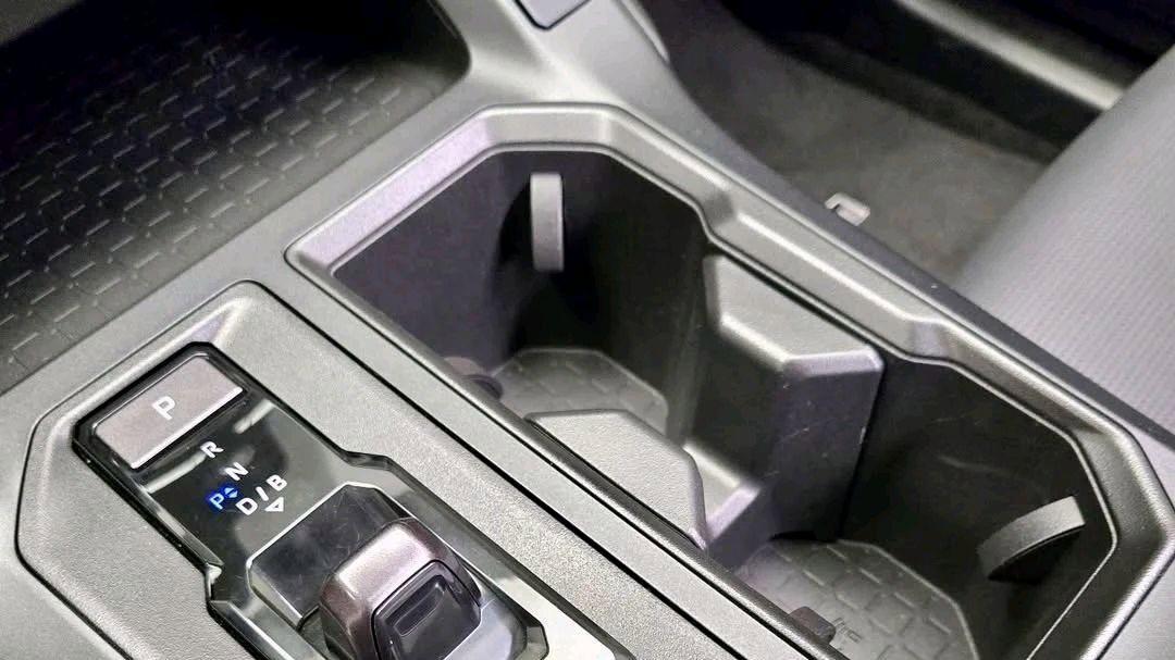 新一代丰田RAV4配置大曝光，即将实现国产