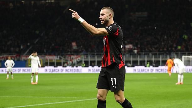 阿莱格里点石成金！米兰最受质疑之人蜕变钢铁城墙，已成非卖品！